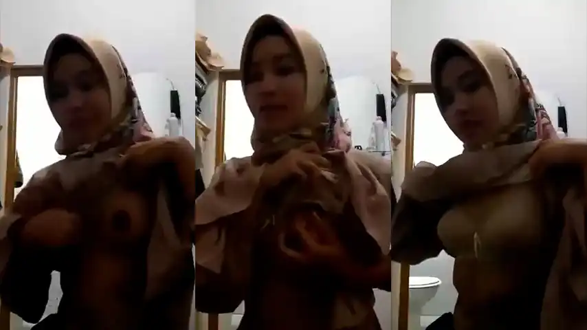 Mahasiswi Sholehot Pap Buat Pacar